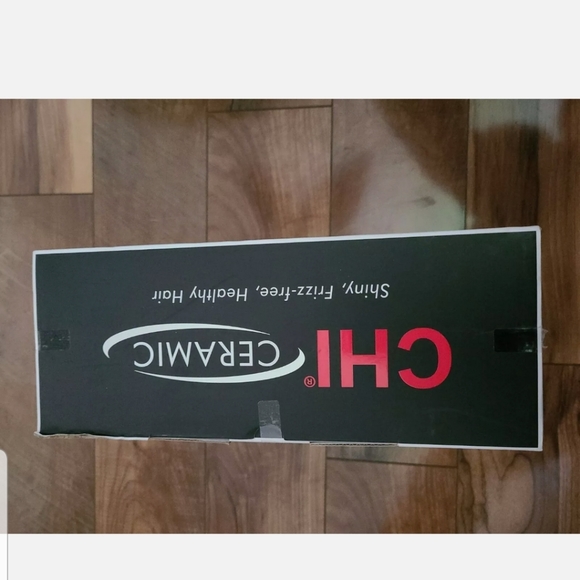 CHI Hair Dryer - Picture 4 of 9